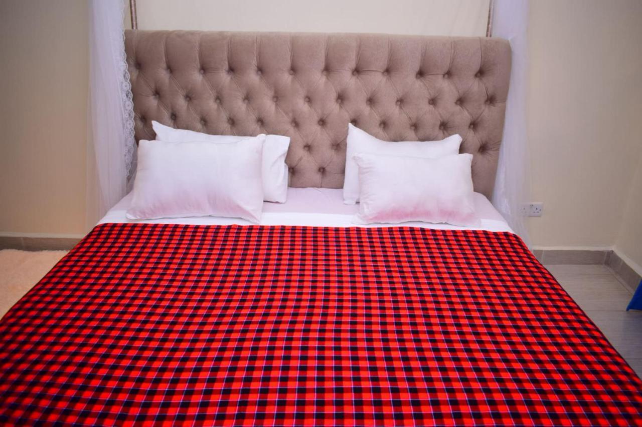 Great House Bnb Near Jkia Nairobi Eksteriør billede