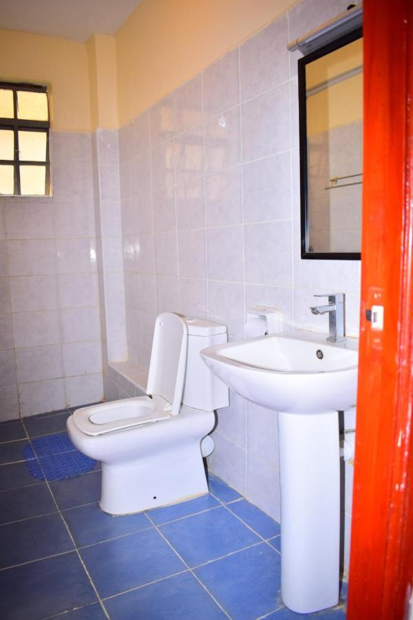 Great House Bnb Near Jkia Nairobi Eksteriør billede